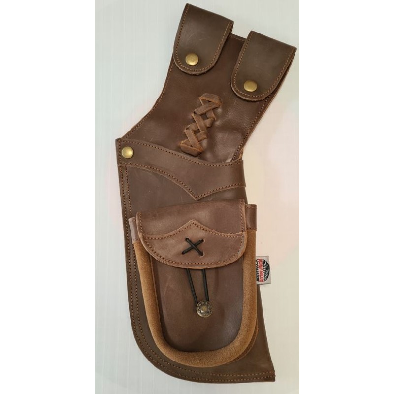 AW 1119 Traditional leather back quiver